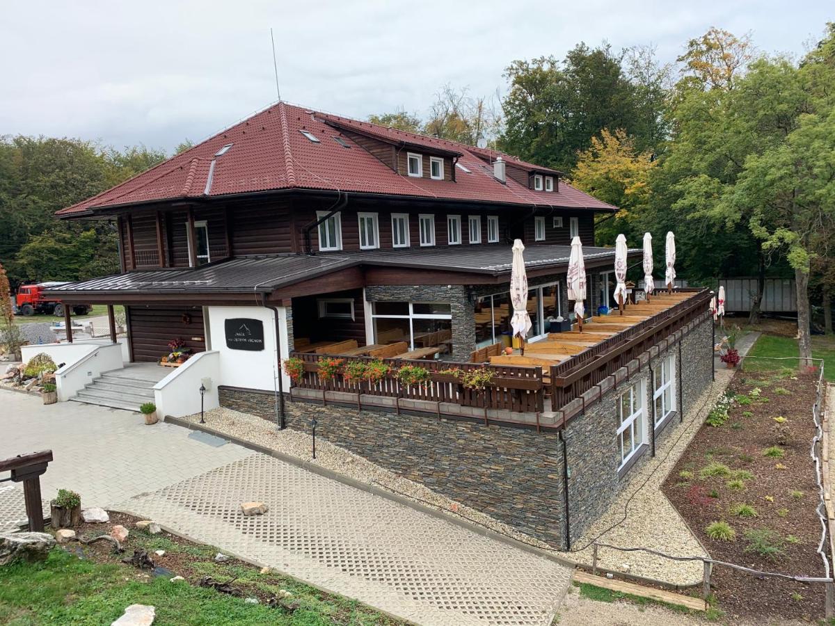 Chata Pod Ostrym Vrchom Hotel Soblahov Exterior photo